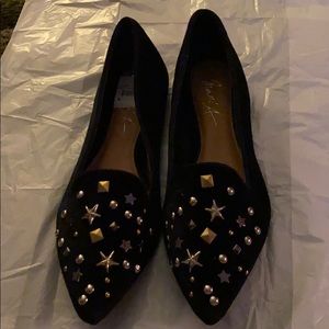 Women’s planets Star studded velvet black flats